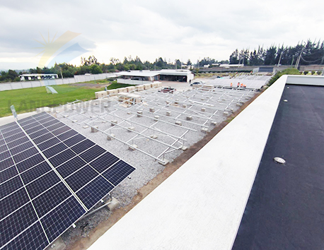 Ecuador Solar-Bodenmontage 334,4 kW und Dachmontage 231 kW