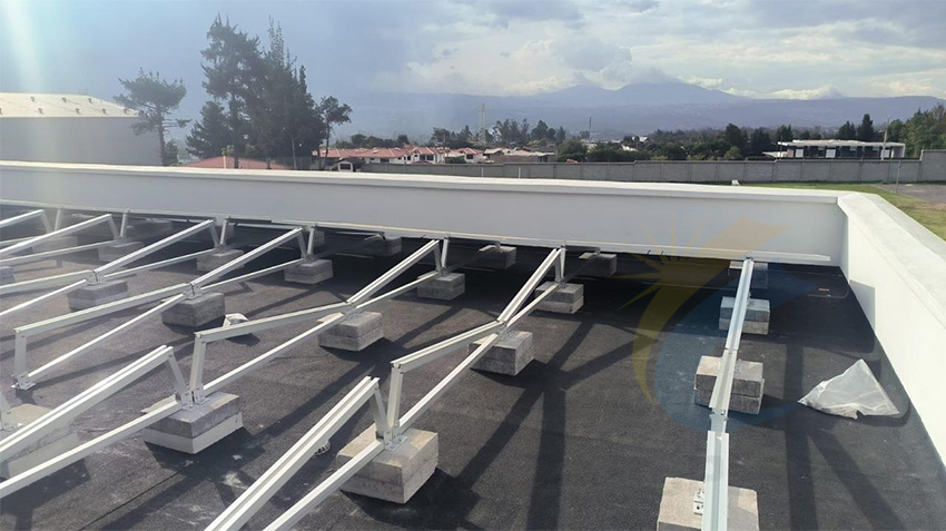 ballasted flat roof solar mounting for large module