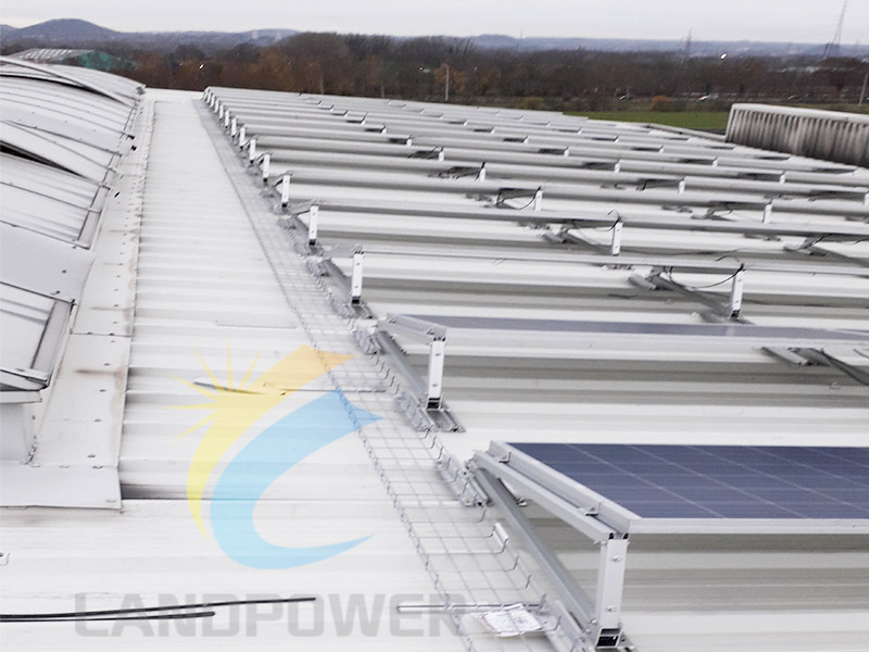 flat roof solar mount